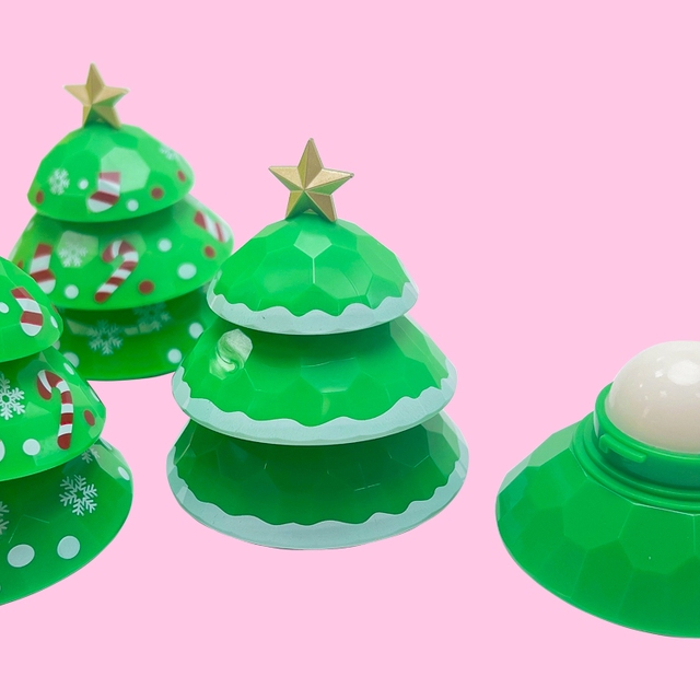 クリスマスツリーの形をしたリップクリームC5572