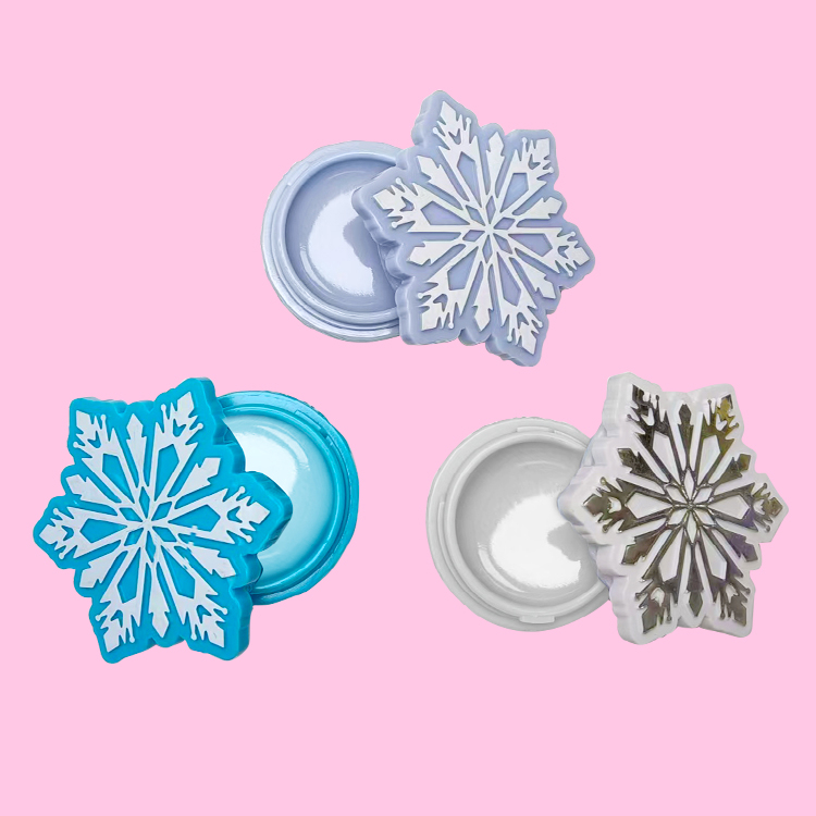 光沢のあるリップグロスモデルを備えたかわいい雪片：C1161-8