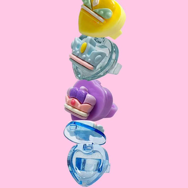 さまざまなリング型の湿潤色のリップバームC1124/C1113/C1083