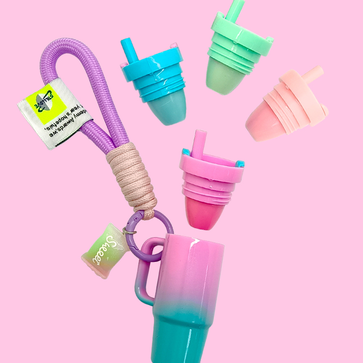 キーチェーングラデーションカラーアイス大型カップリップバームC5574-4