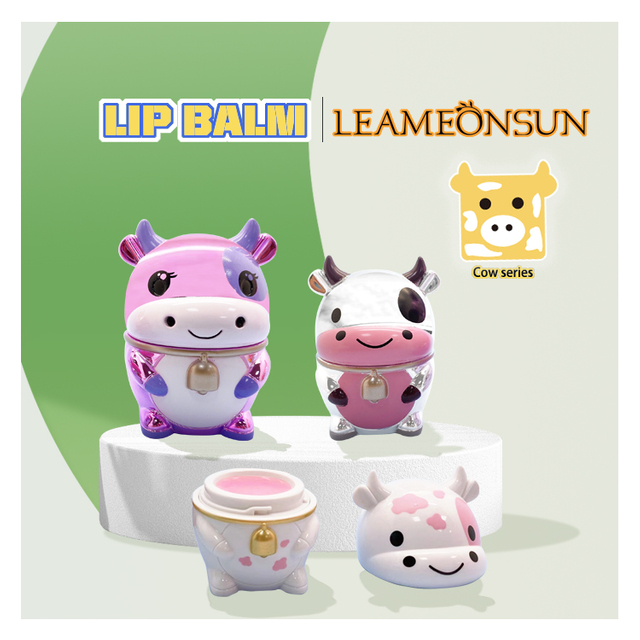 ピンクのストロベリー風味の乳製品リップスティックNG41085